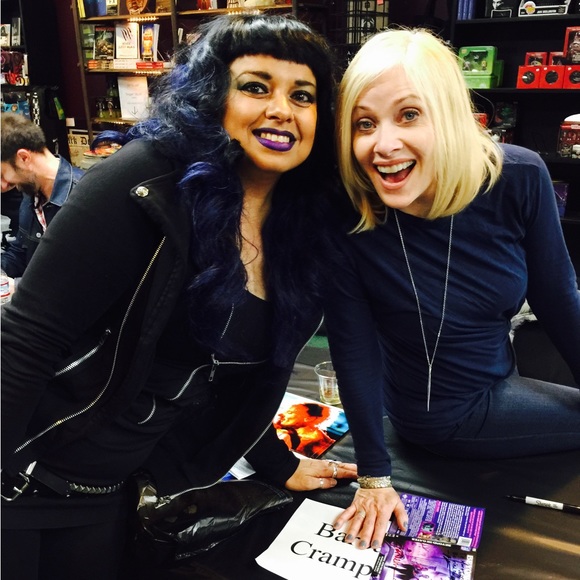 Meet your Posher, Catayoun - Picture 16 of 16